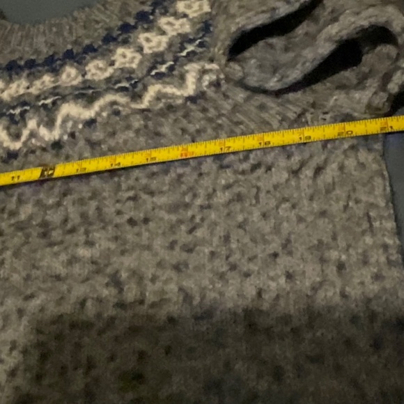 BRAND BY TAMMARA  SWEATER Hand Knitted - Picture 6 of 8